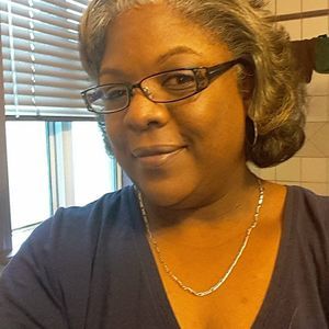 Meet your Posher, Dinah